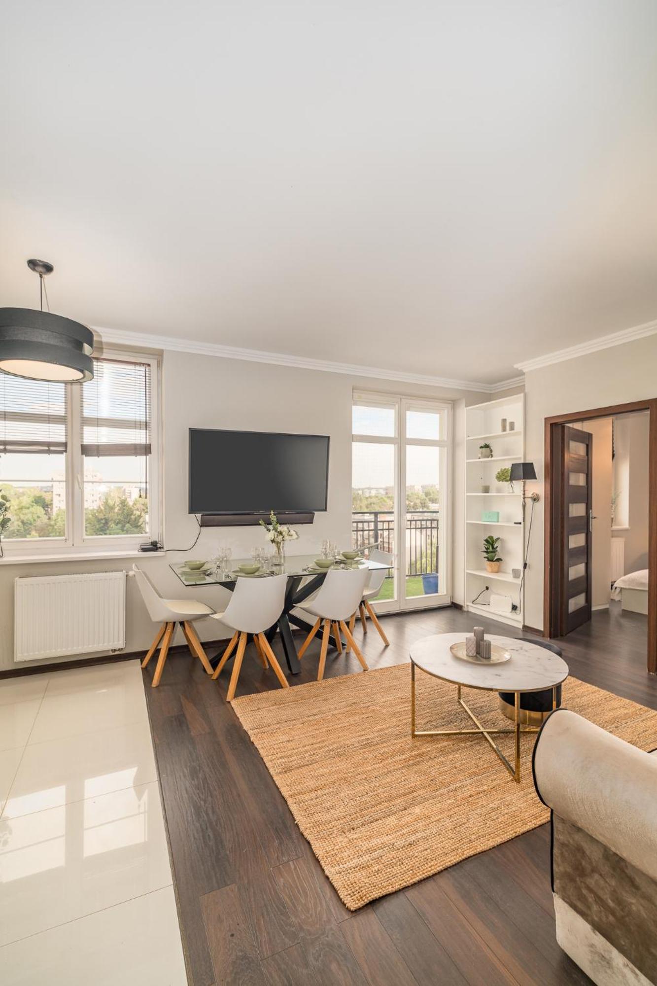 Apartament Cezar - 7th Floor, Balcony, Ac - By Rentujemy