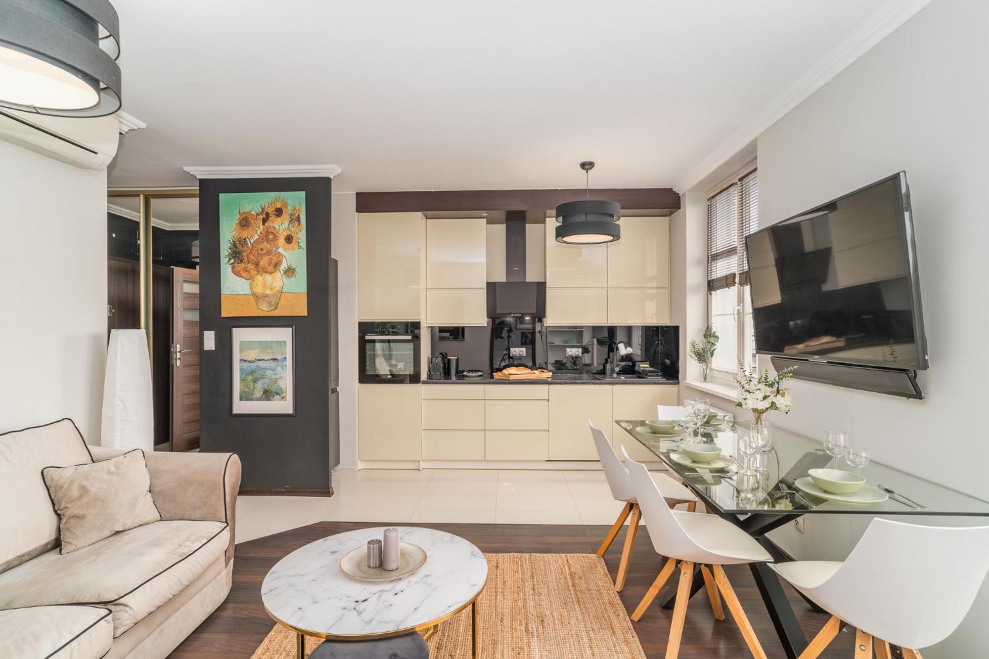 Apartament Cezar - 7th Floor, Balcony, Ac - By Rentujemy *
